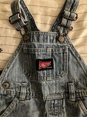 Vintage Old Navy Baby Denim Overalls in Light Blue Size 6-12 Months